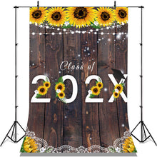 Charger l'image dans la galerie, Lofaris Sunfloral And Bright Brown Wood Class Of 2022 Backdorp